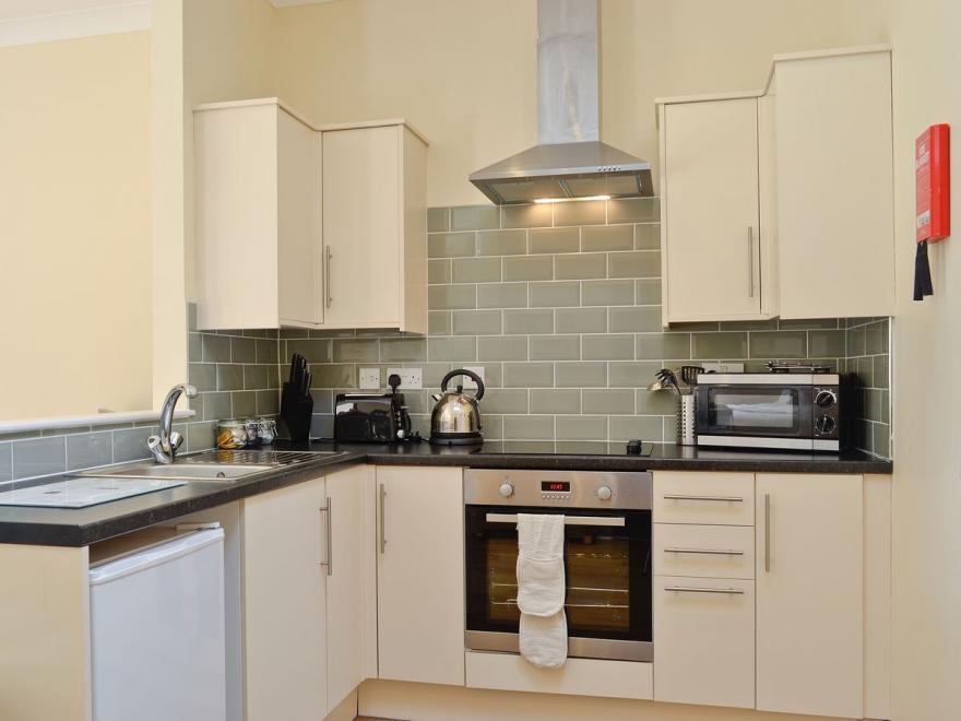 Chestnut Cottage - SXXO