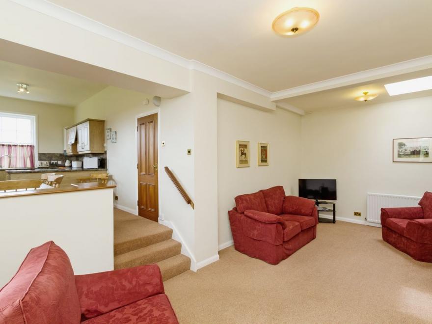 Liddle Apartment-SAX