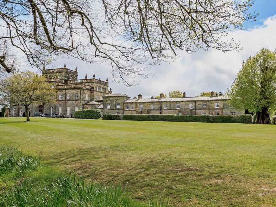 Liddle Apartment-SAX