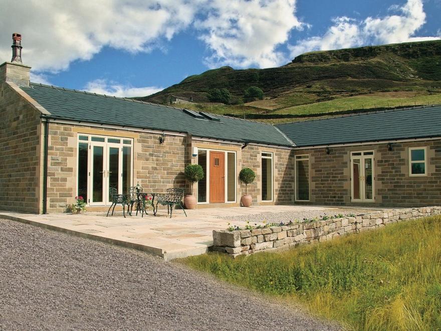 Crow Hill Cottage  -19330