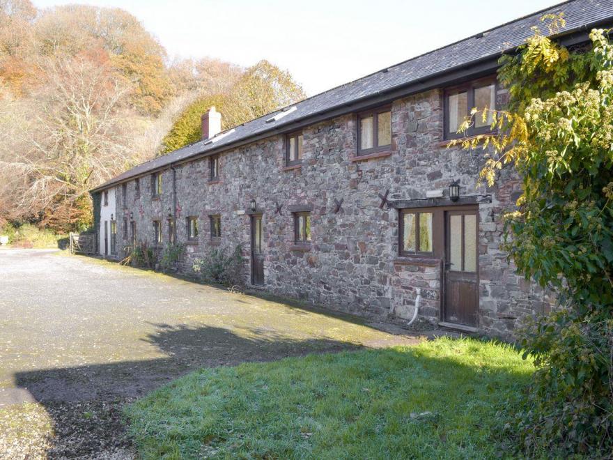 Orchard Barn - 16875
