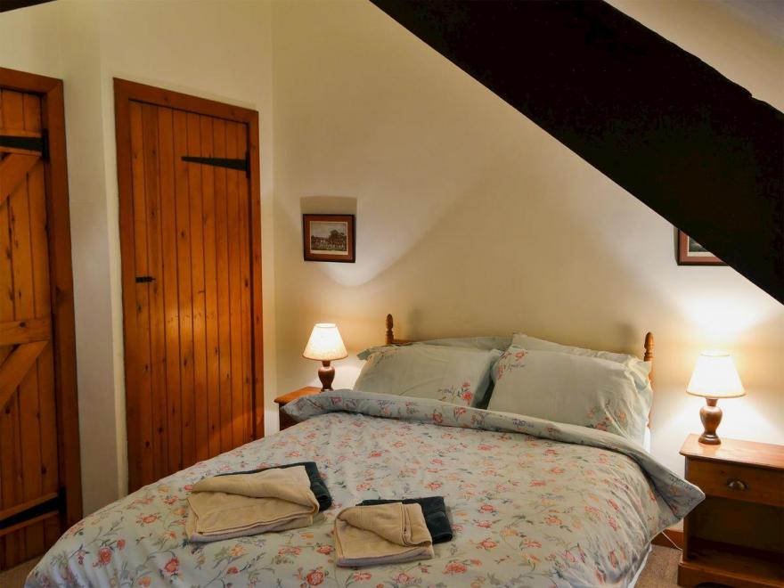 Coachmans Cottage - N832