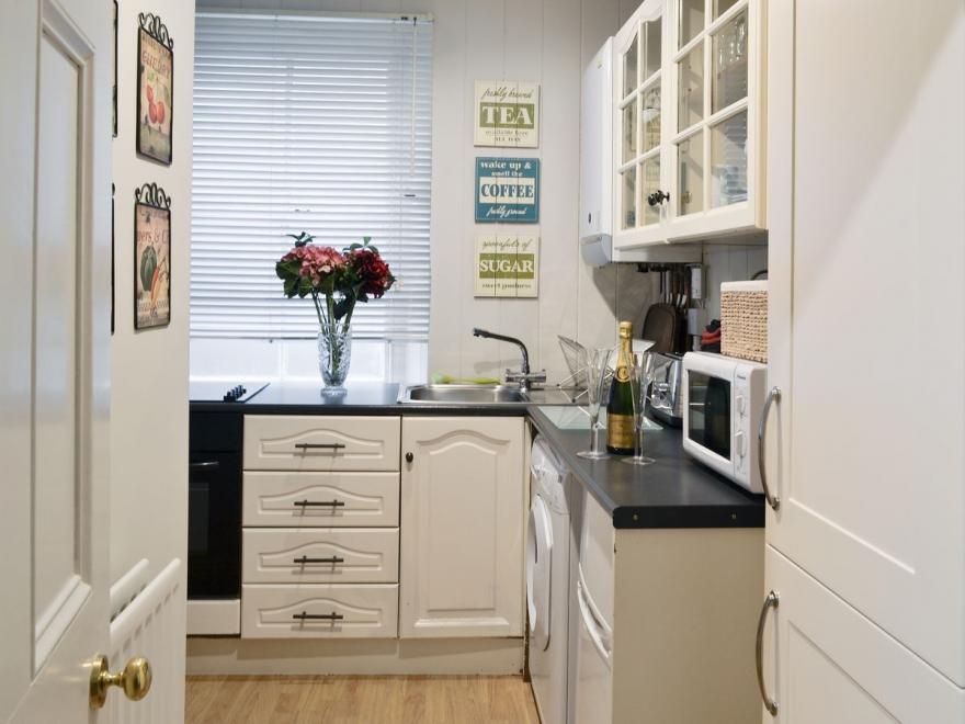 Quince Cottage - 25625