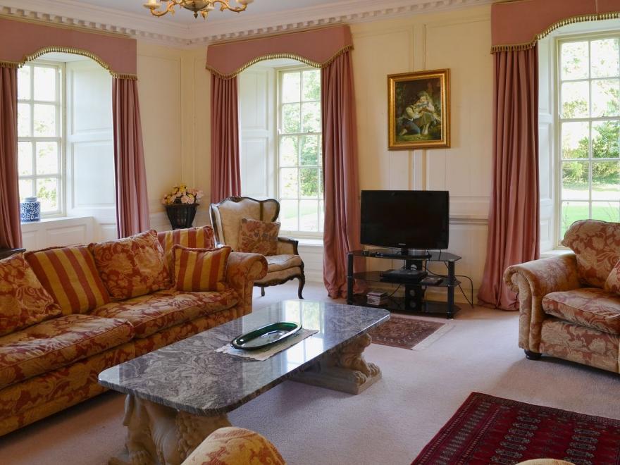 The East Wing - Wn50