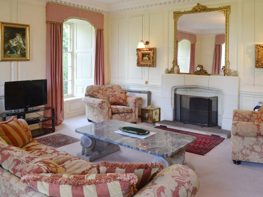 The East Wing - Wn50