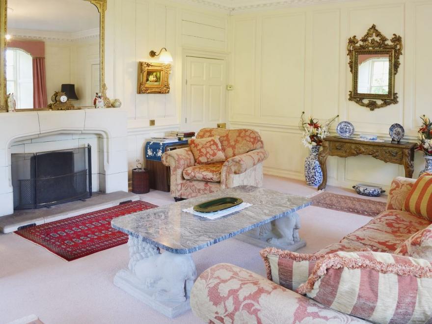 The East Wing - Wn50