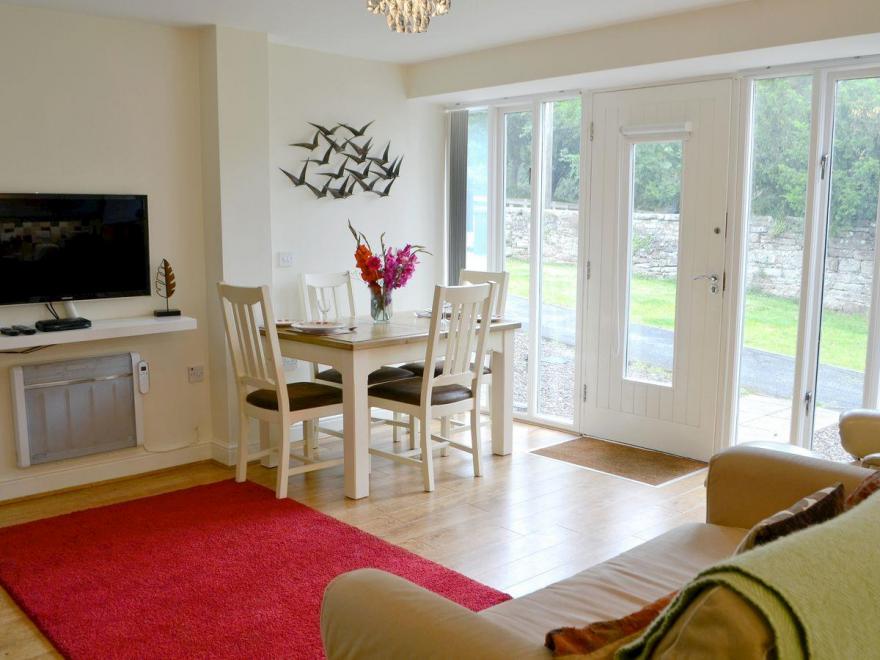 Oak Tree Cottage - 27695