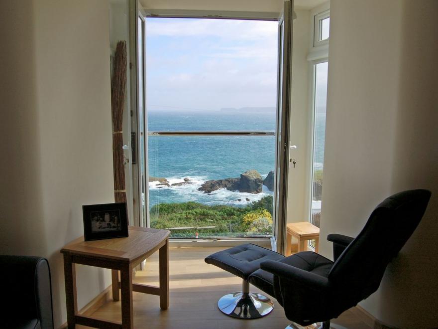 Apartment 3 The Haycyon- 27709