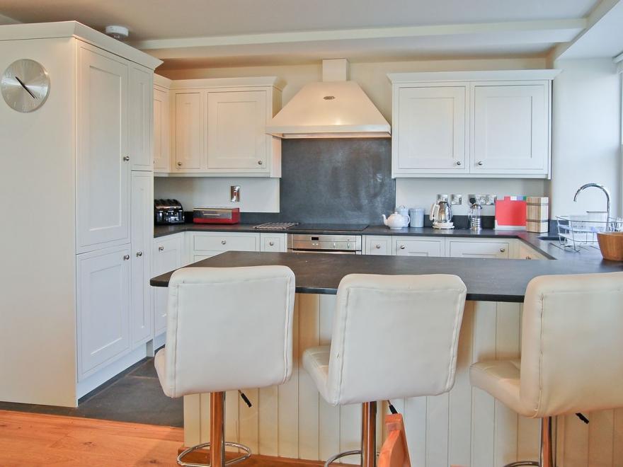 Apartment 2 The Haycyon 27710