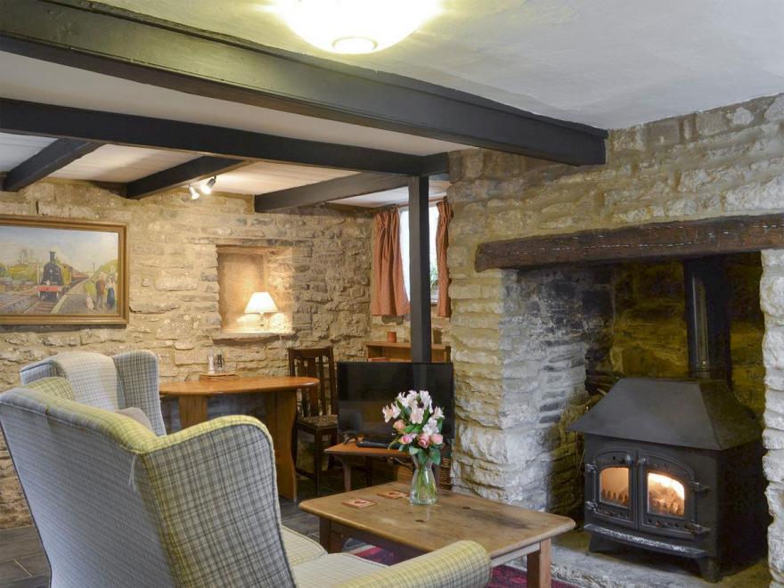 Quince Cottage - 27906