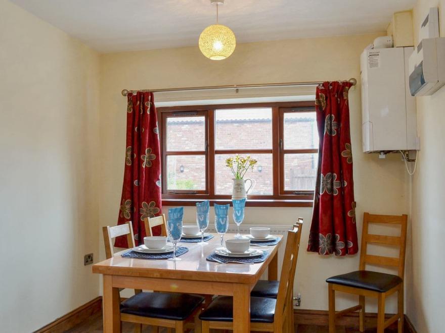 Millstone Cottage - 27917