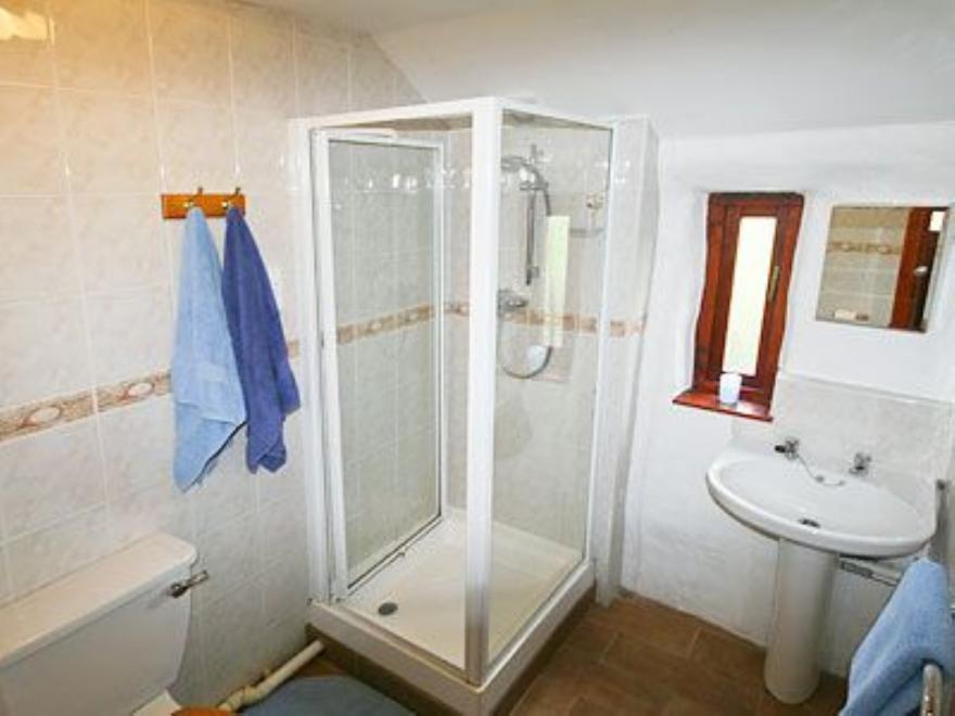 No 1 - Landsend Cottages