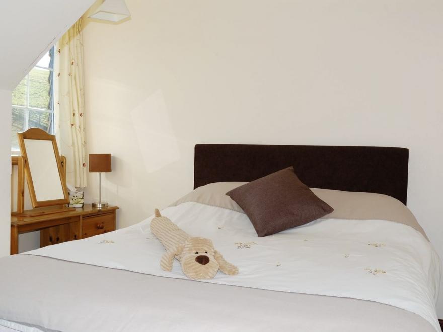 Forge Cottage - 28221