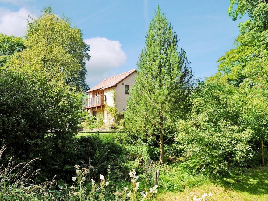 The Pavillion - 28064