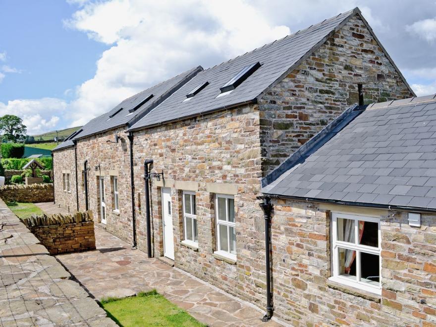 Wallace Cottage - 28857