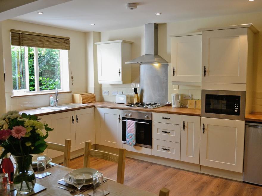 Barn Terrace - 28972