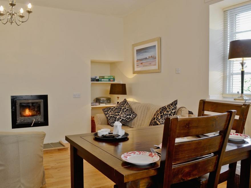 Iona Cottage - 29133