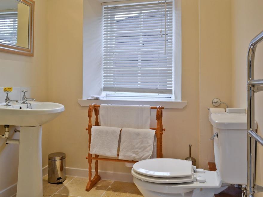 Easdale Cottage - 29134