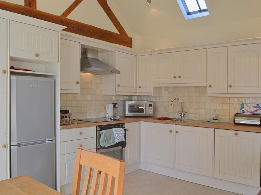 Jumbo's Stable  - 29174