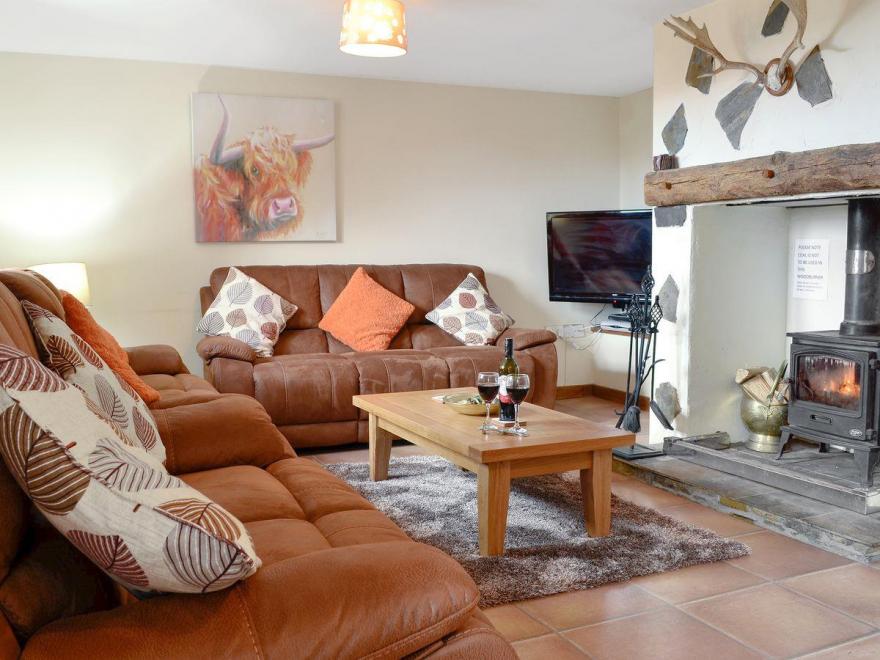 Ty Hir/Bwlch Gwyn Farm Equestrian Centre