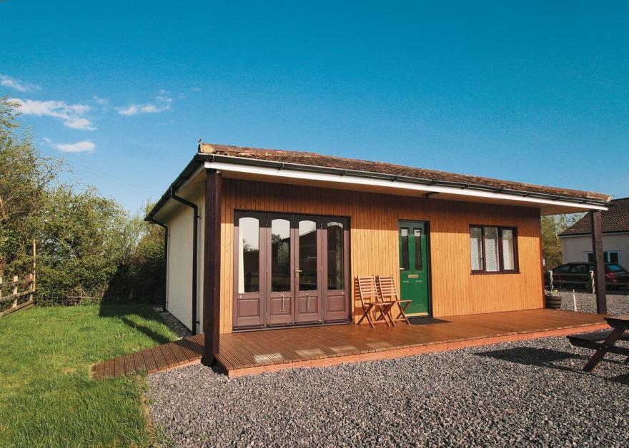 Four Jays Cottage - E5294