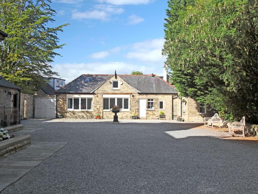 Thorneycroft Coachhouse - 30069