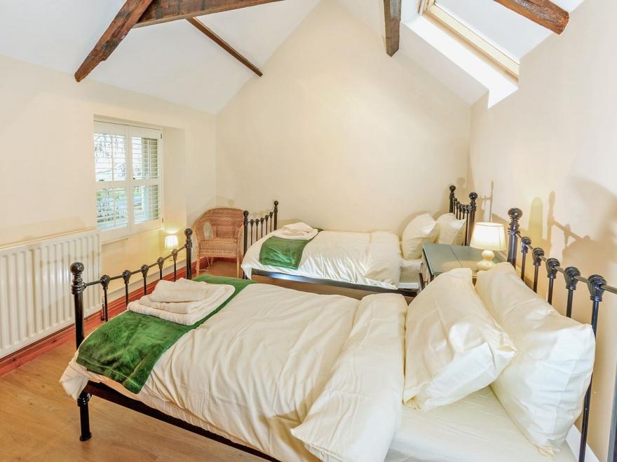 Old Hall Cottage No 1