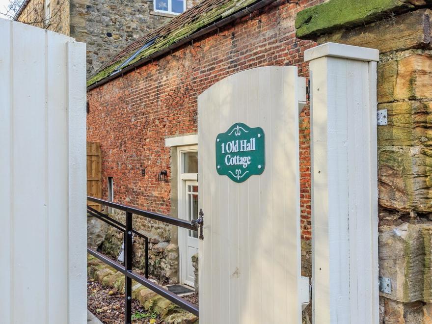 Old Hall Cottage No 1