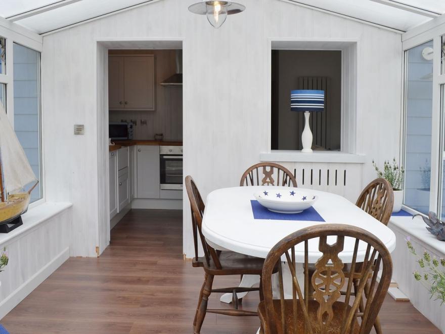 Coastguards  Hideaway - 31005