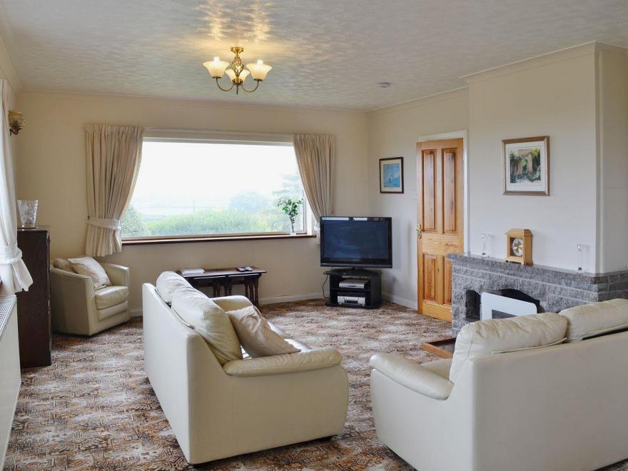 Rhandir-Mwyn - HW7110