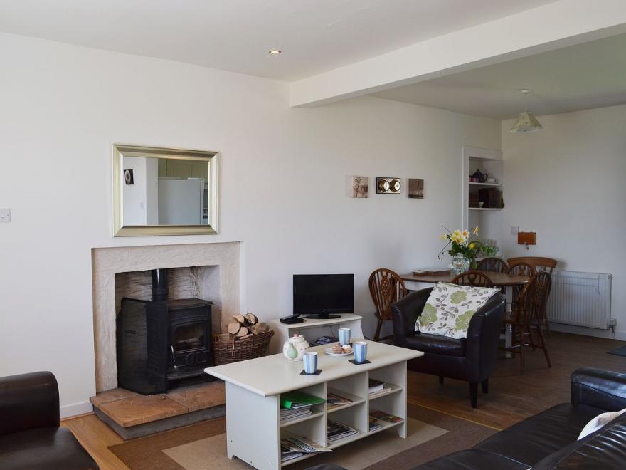 Powillimount Cottage