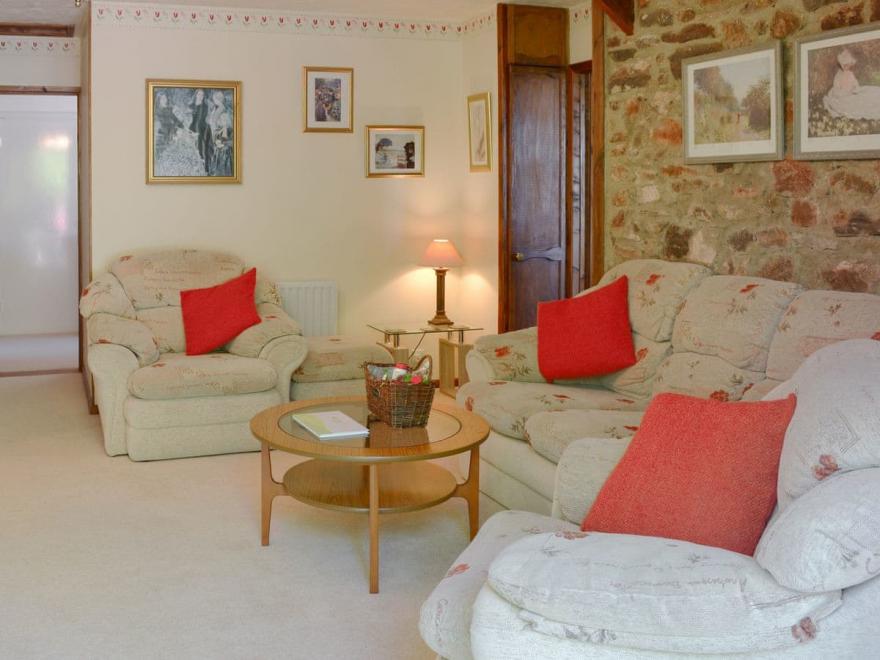 The Garden Room - 15536