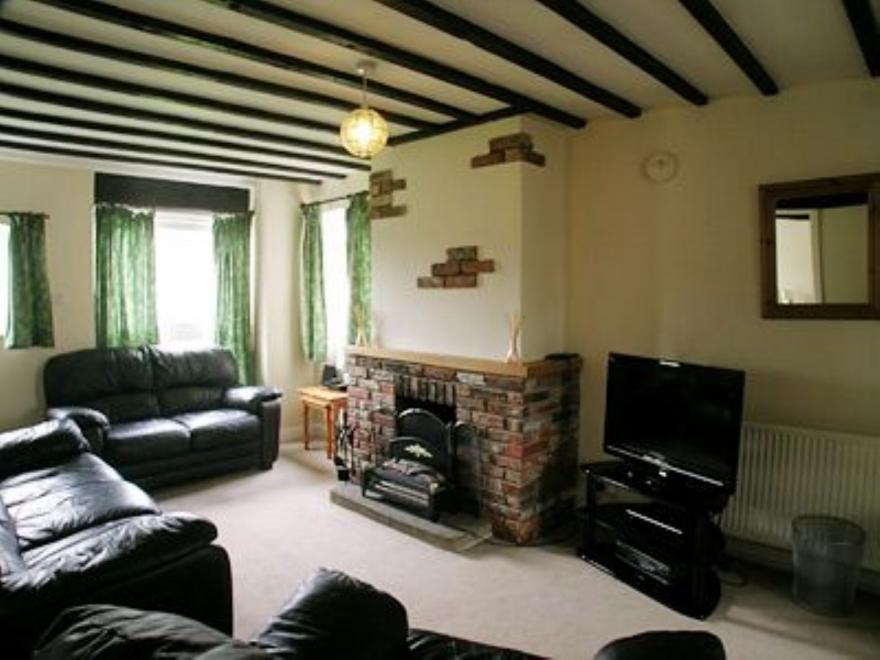 Cooke Cottage - 26401