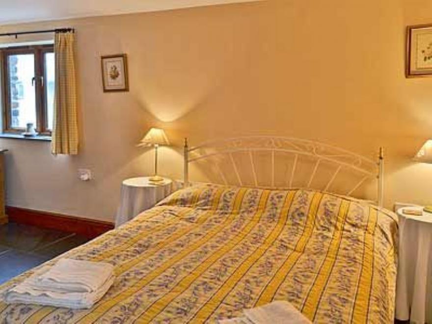 Speke's Retreat - 18827