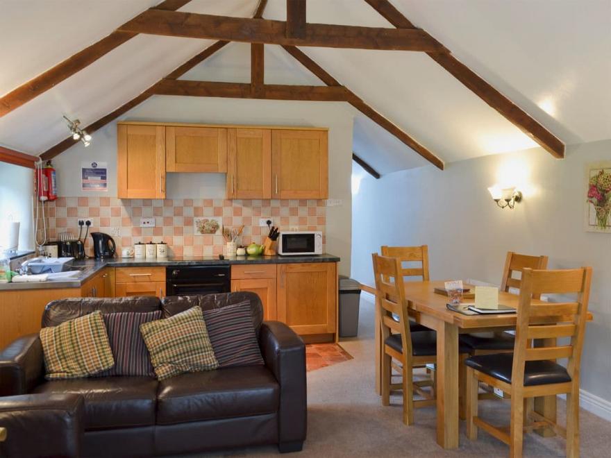 Garden Cottage - Cp28