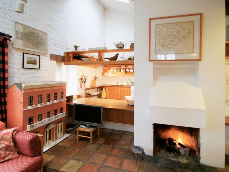 Deer Park Cottage - E2754