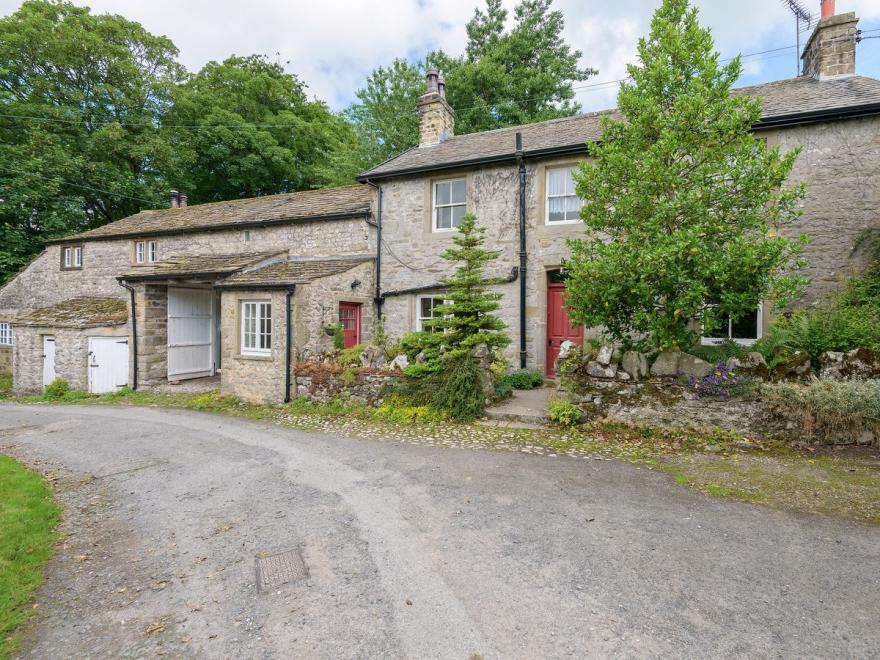 Prior Hall Cottage Malham