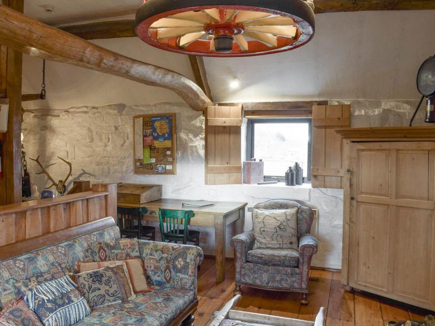 The Old Sheaf Store - Kyz