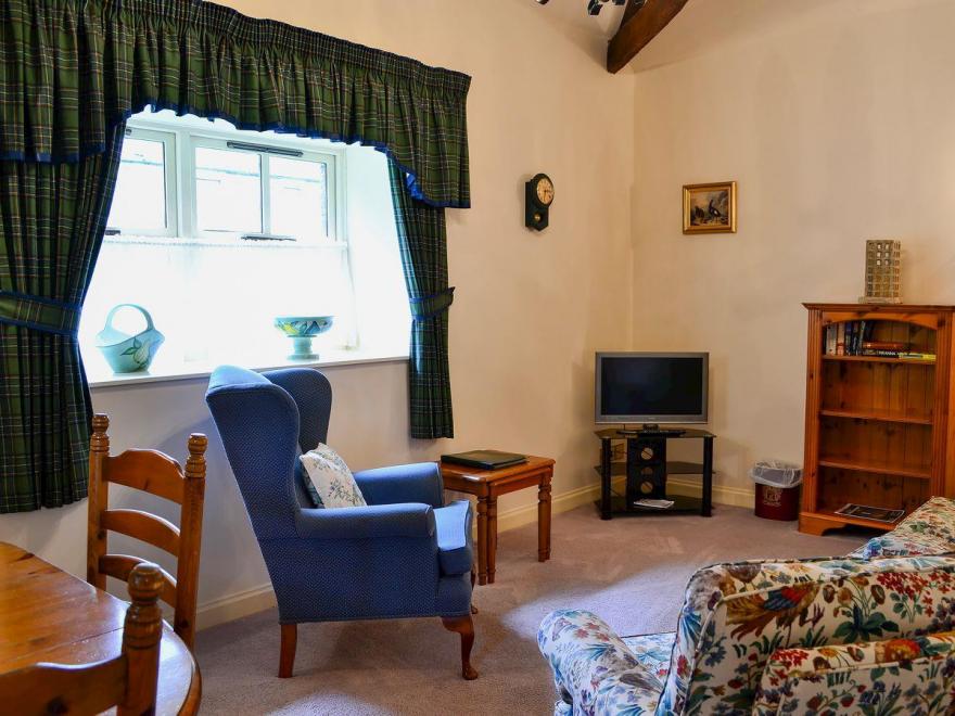 Lavender Cottage-MGG