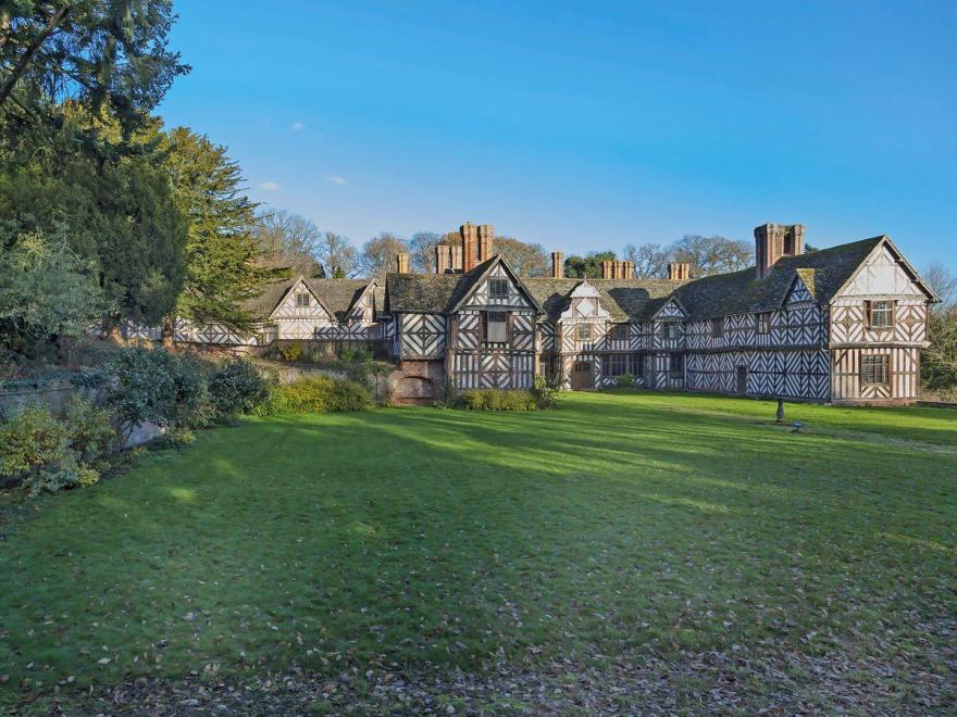 The Generals Quarters