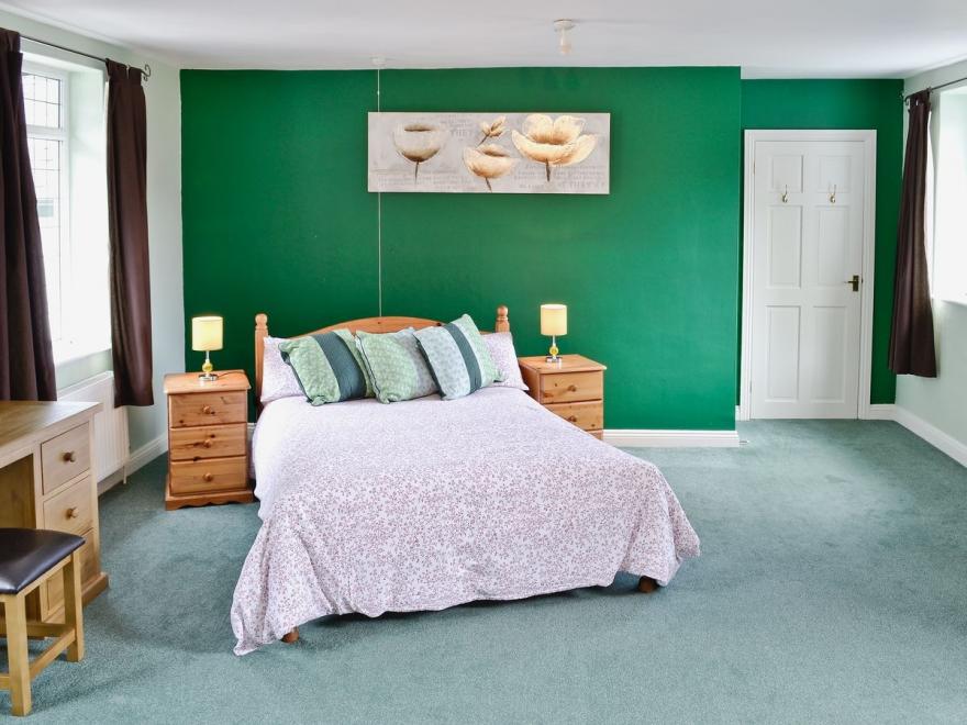 Harcombe House - Cobb