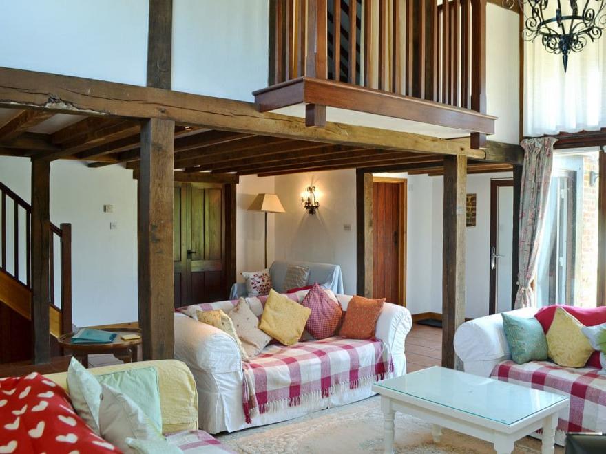 Tiplen Green Barn-dng