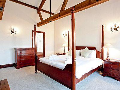 Woodpecker Barn - Cwl