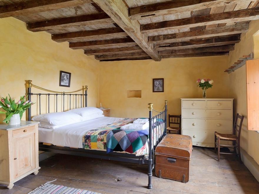 Number 1 Henley Cottage - Roo4