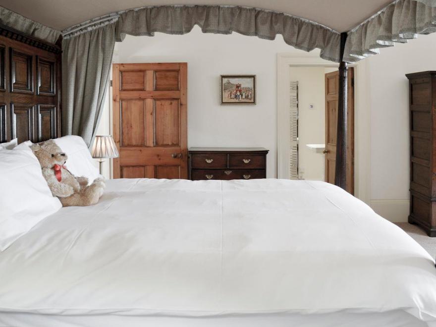 Clock Tower Apartment