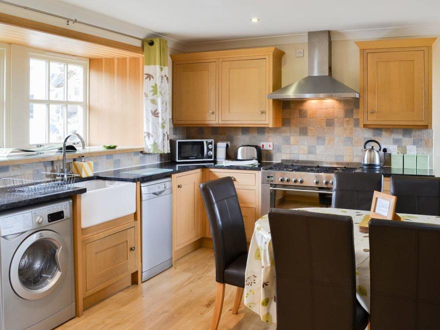 Lowcroft Cottage - Mvc