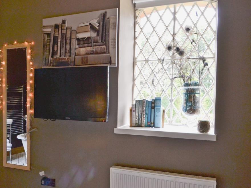 Button Cottage - MVU