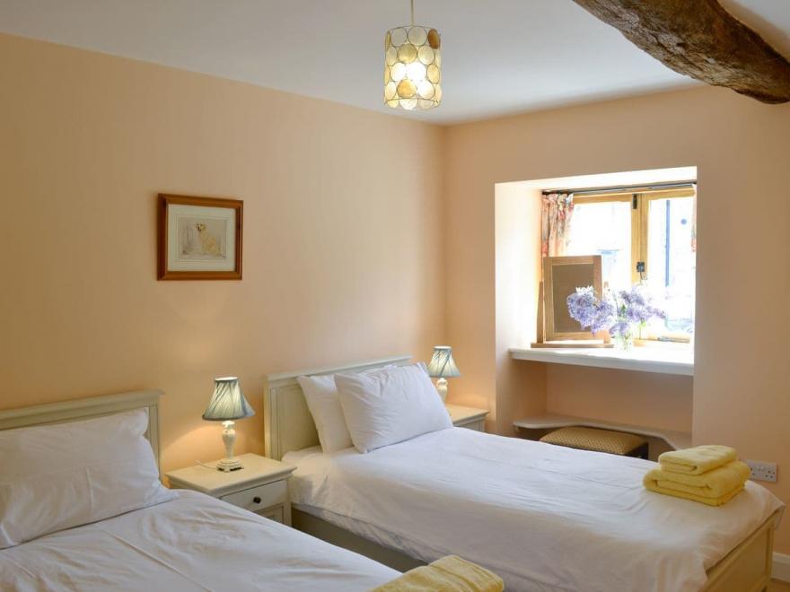 Stable Cottage - RFFP