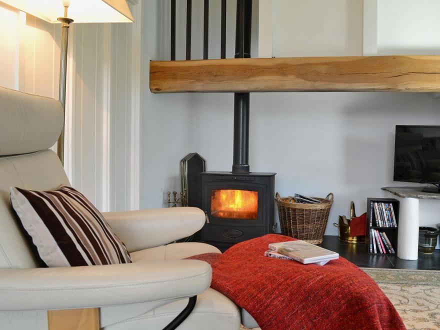 Cennen Cottages- Longhouse