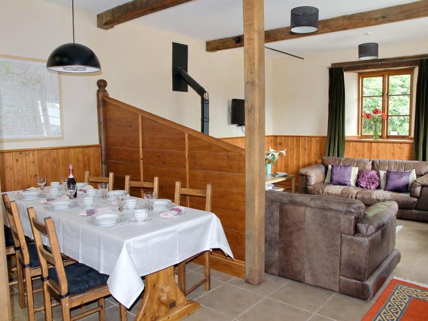 The Coach House - EXG